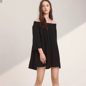 Aritzia Off Shoulder Curzon Tunic Dress